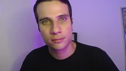 Snapshot of jayalvarrez_ chatting on 12.31.24 Jay Alvarrez online show from 12.31.24