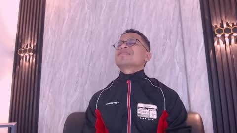 Jayden Morris online show from 11.05.25