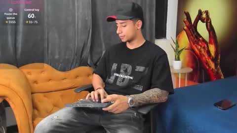 Snapshot of jaze_bradley chatting on 10.10.25 jaze_bradley online show from 10.10.25