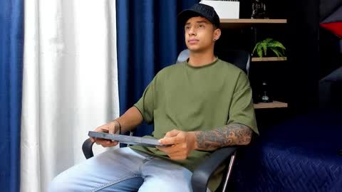 jaze_bradley online show from 11.20.25