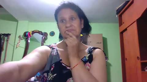 Snapshot of jazmin_rios chatting on 01.24.25 jazmim online show from 01.24.25