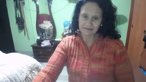 Snapshot of jazmin_rios chatting on 03.04.25 jazmim online show from 03.04.25