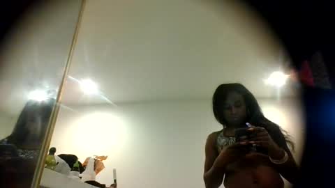 Snapshot of jazzystelo0 chatting on 10.18.25 Jazzystelo online show from 10.18.25
