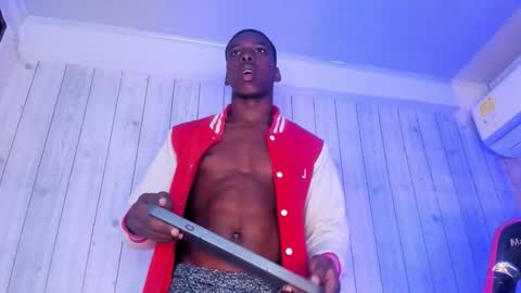 Snapshot of jd_thebaby chatting on 10.07.25 jd thebaby online show from 10.07.25