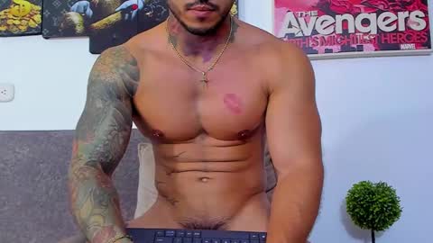 Jean  axelcrow       Modelo Independiente online show from 02.11.25