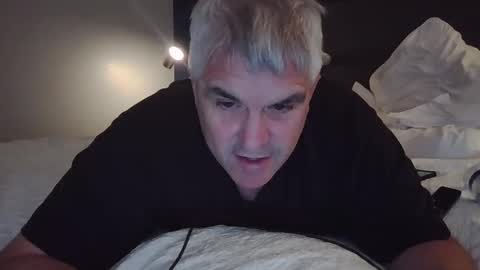 Snapshot of jecko71 chatting on 12.20.24 dadbody71 online show from 12.20.24