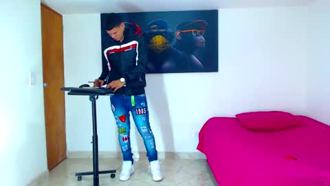 Snapshot of jeffer21_hot chatting on 01.12.25 jeffer21_hot online show from 01.12.25