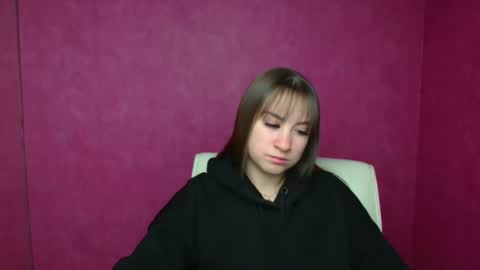 Jennifer online show from 01.05.25