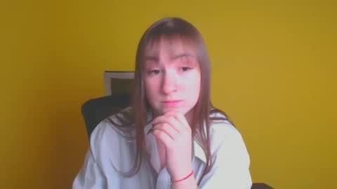 Jennifer online show from 02.06.25