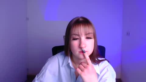 Jennifer online show from 02.10.25