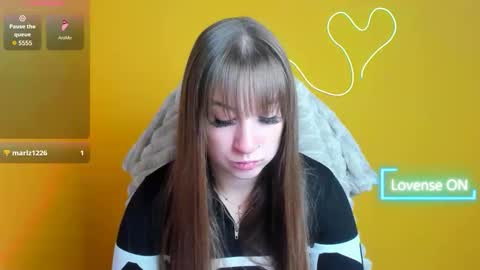 Jennifer online show from 11.03.25