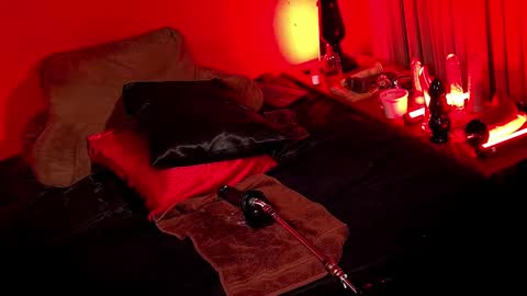 Jennifer Star online show from 02.11.25