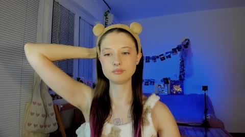 Snapshot of jenny_cox_love chatting on 12.30.24 Jennifer Jenny Darling online show from 12.30.24