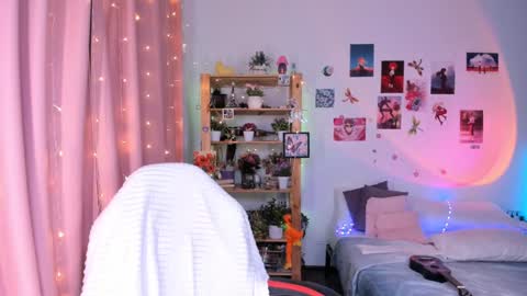 Jenny Piper online show from 01.22.25