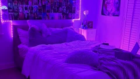 jenny_rosexx online show from 10.14.25