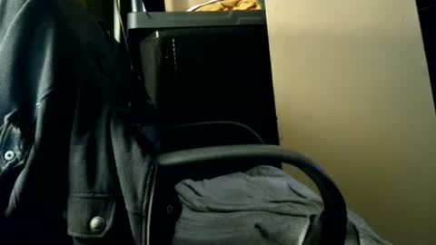 Snapshot of jeremiah0827 chatting on 12.22.24 jeremiah0827 online show from 12.22.24