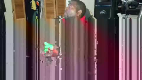 Snapshot of jeremiah0827 chatting on 09.17.25 jeremiah0827 online show from 09.17.25