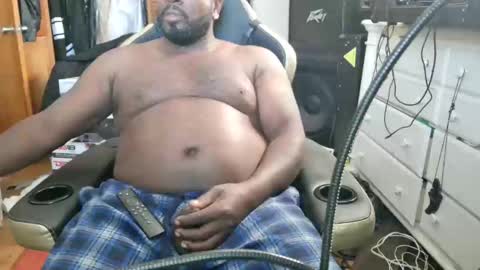 Snapshot of jeremiah0827 chatting on 10.19.25 jeremiah0827 online show from 10.19.25