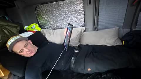 Snapshot of jeremycassanova chatting on 12.02.25 Jeremy online show from 12.02.25