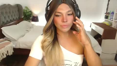 Snapshot of jesie_hot69 chatting on 02.24.25 jesie_hot69 online show from 02.24.25