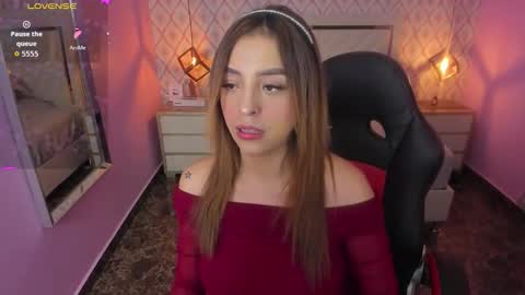 Snapshot of jessi_jones1 chatting on 10.15.25 J E S S I online show from 10.15.25