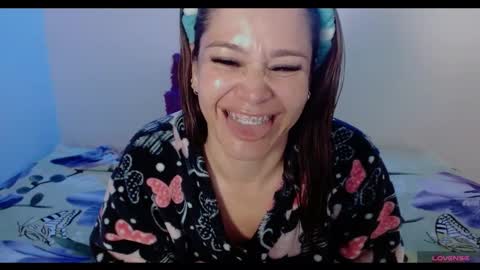 Snapshot of jessi_robertss chatting on 09.18.25 jessica online show from 09.18.25