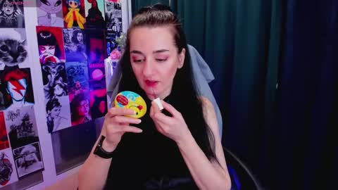 Snapshot of jessica_alford chatting on 01.10.25 Jessica online show from 01.10.25