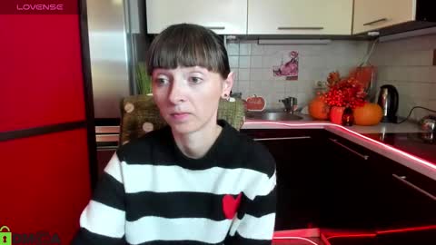 jessicaforris online show from 10.22.25