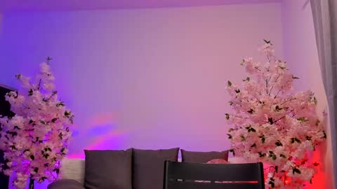 Gloria   online show from 01.31.25