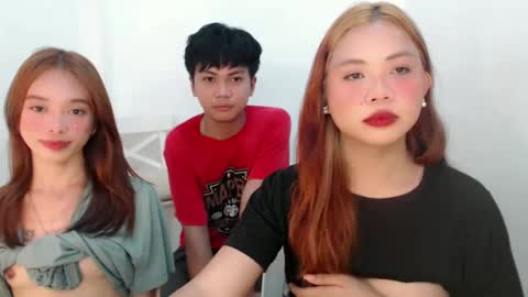 Snapshot of jessiefoxx0 chatting on 12.21.24 Jessie online show from 12.21.24