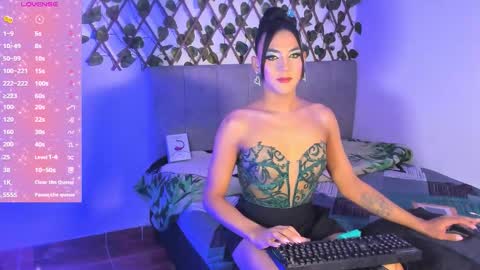 JESS online show from 10.12.25