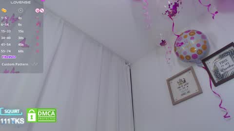 Snapshot of jessiwet chatting on 01.25.25 jessiwet online show from 01.25.25