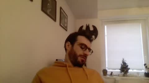 Snapshot of jestersquid89 chatting on 12.12.24 jestersquid89 online show from 12.12.24