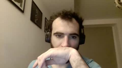 Snapshot of jestersquid89 chatting on 10.21.25 jestersquid89 online show from 10.21.25