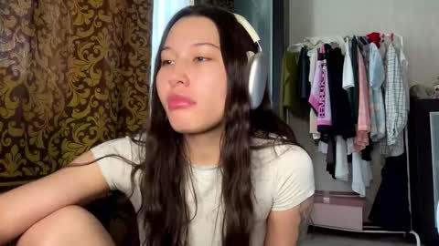 Lynn online show from 11.20.25