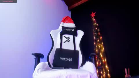 Snapshot of jeyden_camilo chatting on 12.18.24 Jeyden Camilo online show from 12.18.24