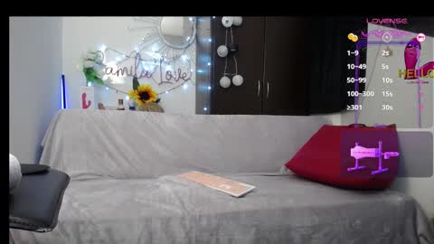 Snapshot of jezabel_purple chatting on 01.27.25 Camila online show from 01.27.25