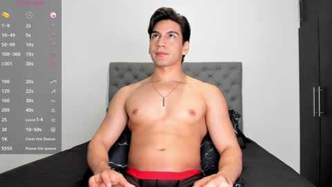 Snapshot of jhoansex_ chatting on 12.15.24 JHOAN online show from 12.15.24