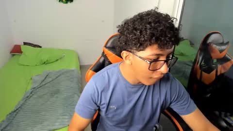 jhoner_browms online show from 12.03.25