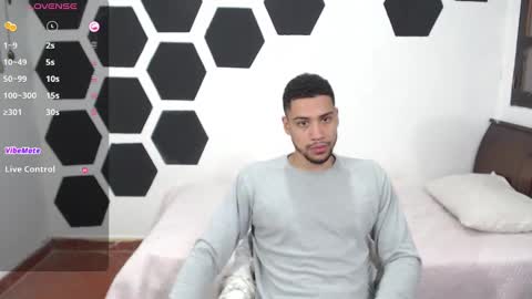 Jhors online show from 12.12.24