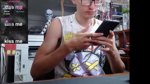 jhosuamoore2 online show from 10.13.25