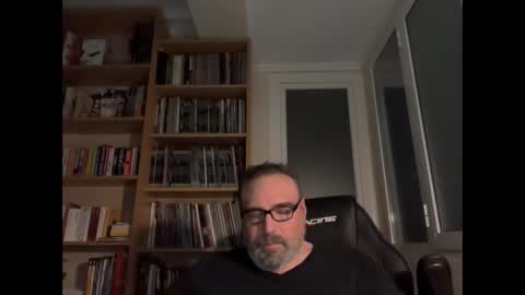 Snapshot of jim_dick chatting on 03.01.25 Jim Dick online show from 03.01.25