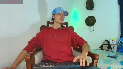 Snapshot of jimm66_ chatting on 10.07.25 Jimm Independent Model online show from 10.07.25