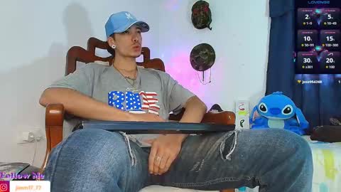 Snapshot of jimm66_ chatting on 10.10.25 Jimm Independent Model online show from 10.10.25