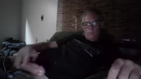 jizzmitten5 online show from 09.19.25