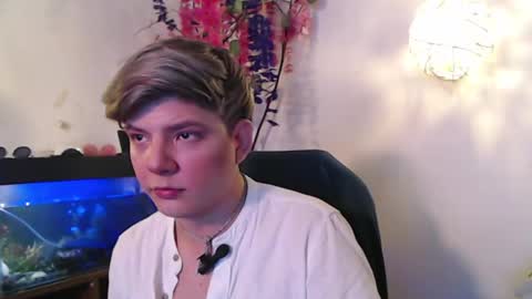 Snapshot of jnick_21 chatting on 12.13.24 Nick online show from 12.13.24