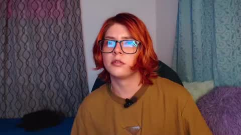 Snapshot of jnick_21 chatting on 11.07.25 Nick online show from 11.07.25