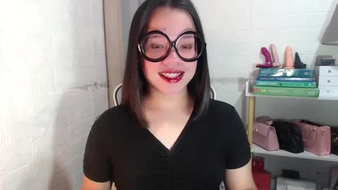 Snapshot of joanagorgeous chatting on 01.05.25 Joana online show from 01.05.25