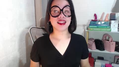 Snapshot of joanagorgeous chatting on 01.06.25 Joana online show from 01.06.25