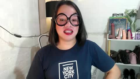 Snapshot of joanagorgeous chatting on 02.15.25 Joana online show from 02.15.25